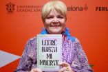 Mónica Maristain en la presentación de su libro en la FIL Guadalajara
