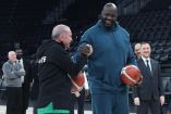 El presidente Erdogan y Shaquille O’Neal, unidos en la duela.