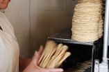 Las máquinas tortilladoras son herramientas muy eficientes en los negocios fabricantes de tortillas; sin embargo, presentan riesgos si no se operan con cuidado.