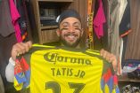 Fernando Tatis Jr. recibió una camiseta del América como regalo.