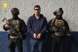 La captura de Alfonso "N" se concretó en el Aeropuerto Internacional de la Ciudad de México, luego de haber sido detenido en Colombia