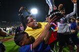 Willer Ditta en la celebración del título de Cruz Azul