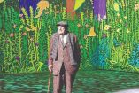 Hockney defendió el uso de la imagen figurativa, aunque incorporó elementos modernos como la fotografía, el collage y las herramientas digitales.