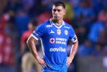 Erik Lira quedó fuera de la convocatoria de Cruz Azul mientras se define su posible salida rumbo al futbol francés.