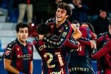 Carlos Álvarez celebrando un gol con el Levante