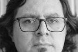 Alejandro Arteaga, quien es también editor y ensayista, presentó una propuesta de ficción poética.