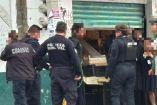 De acuerdo a los defensores del sujeto, todo se trató de un malentendido. Policías municipales intervinieron y detuvieron a dos presuntos agresores.