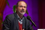 CIUDAD DE MÉXICO,  05AGOSTO2025.-  Juan Villoro inaugura el curso “El desafío del otro. Náufrago, exiliados y migrantes en la literatura”, que se llevó a cabo en el Colegio Nacional.FOTO: ANDREA MURCIA /CUARTOSCURO.COM