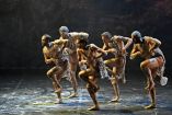 Bangarra Dance Theatre presenta la obra "Futures Past", en el Teatro del Bosque Julio Castillo.