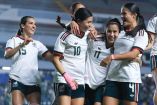 Selección Mexicana Femenil en el encuentro ante Jamaica en el estadio Corregidora.