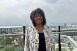 La escritora afroamericana Rita Dove centra su poesía en los detalles más que en los grandes temas como el amor o la rabia.