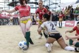 Actrices de cine ‘porno’ protagonizaron una sensual versión del Alemania-Ghana del Mundial de Brasil 2014 en Berlín, durante un evento llamado 'Sexysoccer 2014'.