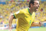 A Fred, FIFA TV le anuló su gol ante Camerún, por “fuera de lugar”. Foto: AP