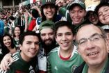 El expresidente de México, Felipe Calderón, disfruta de Brasil 2014 (Foto @EduardoVares1)