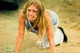 El rostro de Burns alcanzó fama mundial al encarnar a Sally Hardesty, la única que consiguió sobrevivir a los apetitos asesinos de Leatherface en el filme de 1974. (Especial)