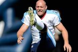 Rob Bironas fue pateador de los Titanes de Tennessee hasta marzo pasado cuando fue despedido y actualmente se entrenaba con Detroit e hizo pretemporada con Tampa (AP)