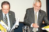 Enrique Graue, rector de la UNAM (der.), presidió el Consejo Universitario en la Antigua Escuela de Medicina. Foto: Cuartoscuro