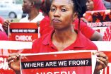 Cientos de personas marcharon en Abuja, Nigeria, para exigir el regreso de las menores secuestradas hace dos años en Chibok. Foto: Reuters