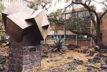 Cubos incrustados, en la Facultad de Arquitectura de la UNAM. Fotos: Especial