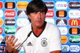 Joachim Löw no etiqueta a su selección como favorita en el duelo ante los franceses (EFE)