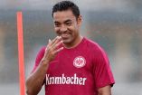 Marco Fabián le pide al técnico jugar más minutos (Foto tomada de eintrachtfrankfurt)