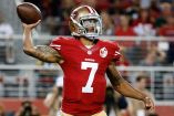 El quarterback Colin Kaepernick no canta el himno de EU en protesta por racismo (AP)