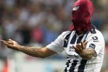 Edwin Cardona colaboró en la goleada con un gol y así celebró (Mexsport)