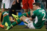 Terrible fractura de tibia y peroné en el Irlanda vs. Gales