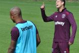 Este viernes, “Chicharito” cumplió con su primer entrenamiento con el West Ham (Foto tomada de @WestHamUtd)