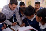  La educación pública se mantiene como la principal alternativa de servicios educativos en el país, destacó EPN en su quinto Informe.