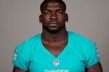El linebacker Lawrence Timmons  sólo ha participado en juegos de pretemporada con los Delfines de Miami (AP)