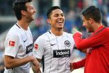 El defensa mexicano podría volver a tener minutos regularmente con las Águilas, después de no ser considerado por su técnico tras una discusión entre ambos (@eintracht_esp)