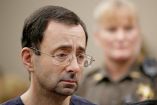 Nassar fue sentenciado esta semana a un mínimo de 40 años de cárcel por abusar sexualmente de mujeres jóvenes, muchas de ellas deportistas en Michigan State (Reuters)