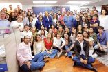 Margarita Zavala subió a sus redes sociales esta fotografía con su equipo