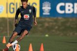 La selección de Brasil entrena en la Granja Comary desde el pasado lunes (Fotos: AP)