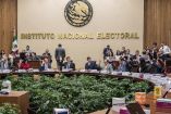 Sesión en el Instituto Nacional Electoral (INE)