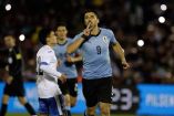 Luis Suárez firmó el segundo gol de Uruguay ante Uzbekistán. (AP)