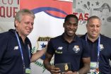 En un simbólico acto, la Federación Panameña reconoce a la selección su esfuerzo y dedicación durante el Mundial (@fepafut)