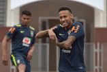 Rivaldo considera que la actuación de Neymar incomoda a mucha gente (Fotos: AP)