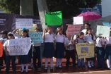 Protestan por reconstrucción de escuela en Juchitán