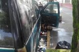 El cuerpo estaba al costado de una camioneta verde abandonada en la calle Dr. García Diego; la víctima aún no ha sido identificada