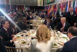 Peña Nieto saludó a Donald Trump, con quien compartió mesa durante el almuerzo que ofreció el secretario general de la ONU, Antonio Guterres – Foto: Enrique Sánchez