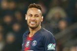 Los médicos del PSG admitieron que no saben si será necesaria una nueva cirugía y que no tienen previsión sobre el posible regreso de Neymar a las canchas. (AP)