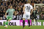 Guardado fue titular con el Betis, mientras que Lainez permaneció en la banca. (@RealBetis)
