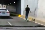 Los usuarios de redes sociales calificaron el acto como imprudente. Foto: Tomada del video
