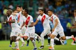 Perú fue el último invitado a semifinales y se medirá ante Chile. Fotos: Reuters