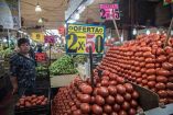 En la Central de Abasto de la Ciudad de México (Ceda), el kilogramo de aguacate, la bolsa con dos kilos de azúcar y el jitomate no registraron cambios. Foto: Cuartoscuro