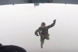 Así saltan en paracaídas los soldados de las fuerzas especiales rusas