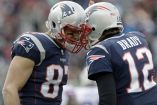 En nueve temporadas con Nueva Inglaterra, "Gronk" atrapó 521 pases para siete mil 861 yardas y 79 touchdowns. (AP)