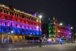 Así iluminan Edificios y monumentos por Día Internacional contra la Homofobía